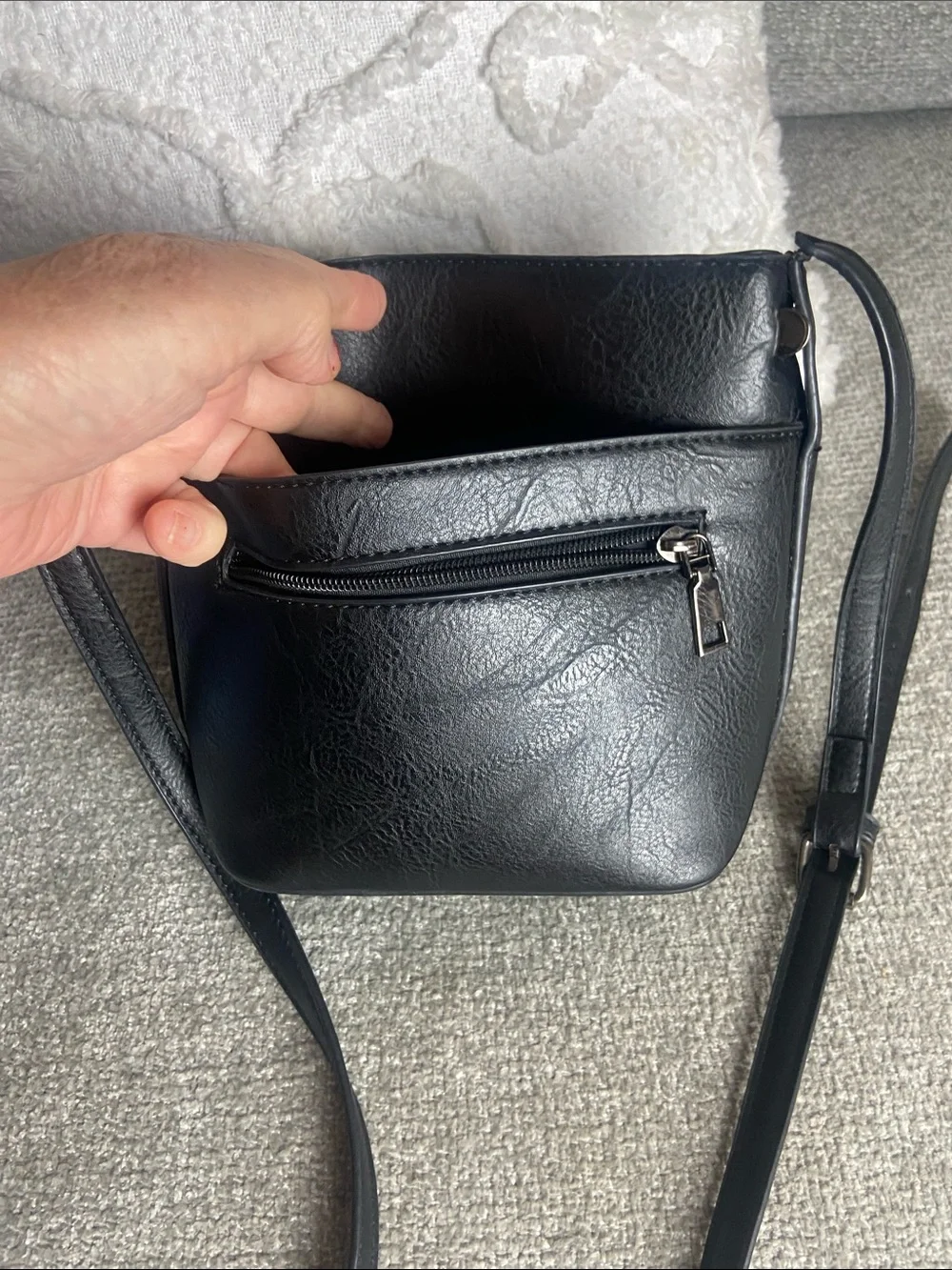 Elegant Black Tassel Crossbody Bag by